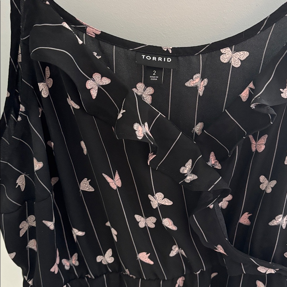 Torrid butterfly top